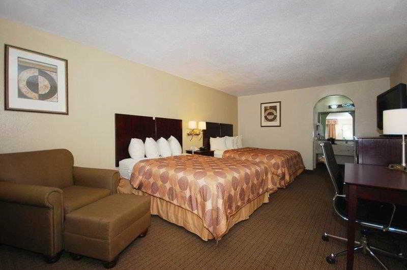 Best Western Minden Inn Екстер'єр фото